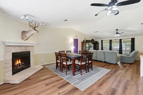 905 County Road 308 Cleveland TX 77327
