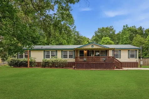 905 County Road 308 Cleveland TX 77327