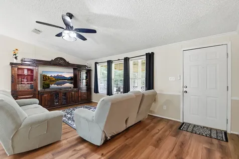 905 County Road 308 Cleveland TX 77327