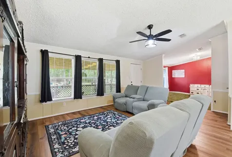 905 County Road 308 Cleveland TX 77327