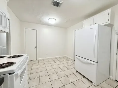 523 Wisteria Street Lake Jackson TX 77566