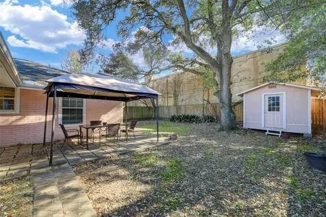 9007 Beverlyhill Street Houston TX 77063