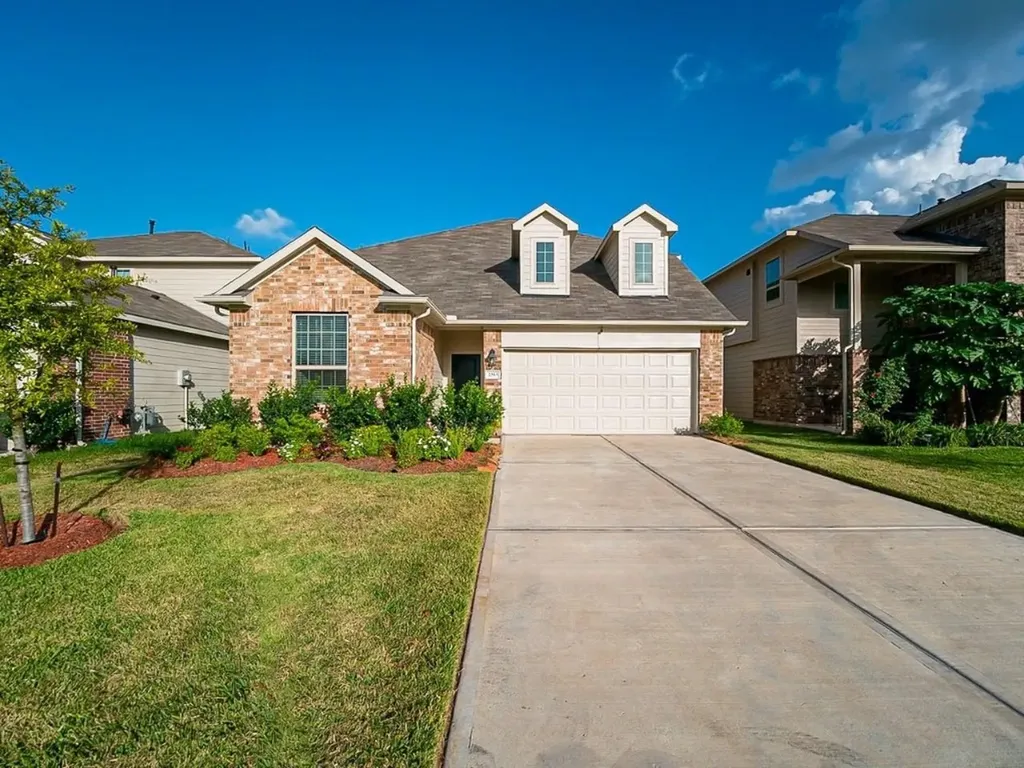 2303 Altman Trail Houston TX 77014