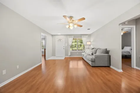 125 Ridgewood Drive Magnolia TX 77355