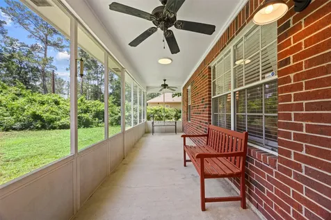 125 Ridgewood Drive Magnolia TX 77355