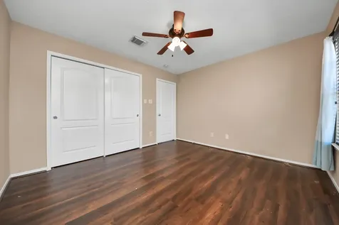 5922 Hollister Cole Houston TX 77040