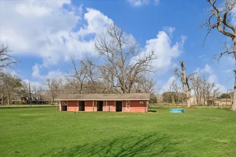 1203 Half Moon Drive Wharton TX 77488