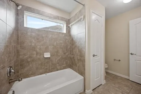 1818 Luminous Waters Lane Rosharon TX 77583
