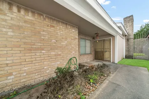 6310 Briar Terrace Drive Houston TX 77072