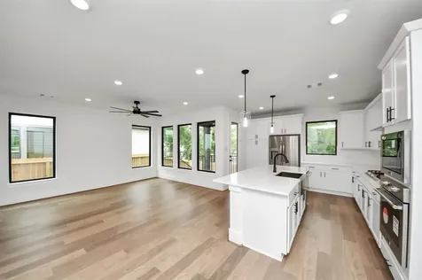 405 Forest Reserve Place Houston TX 77079