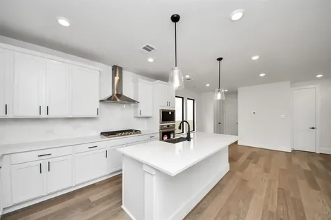 405 Forest Reserve Place Houston TX 77079