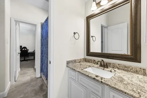 6318 Sunstone Falls Lane Katy TX 77493