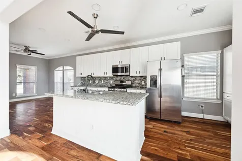 3629 Pine Valley Drive Pearland TX 77581
