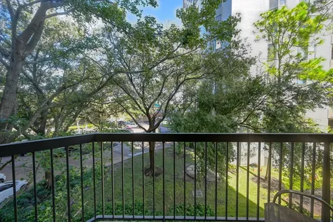 661 Bering Drive 310 Houston TX 77057