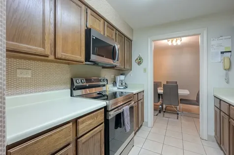 661 Bering Drive 310 Houston TX 77057