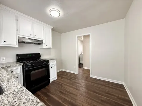 7427 Avenue I D Houston TX 77011