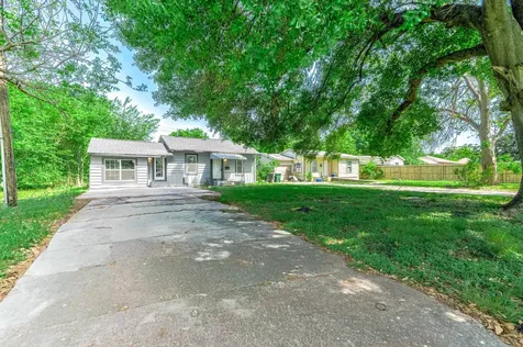 810 Clinton Park Street Houston TX 77029