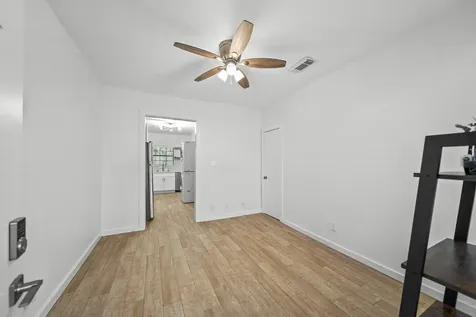 701 28th Street B Galveston TX 77550