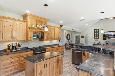 11592 Tailslide Drive Berryville TX 75763