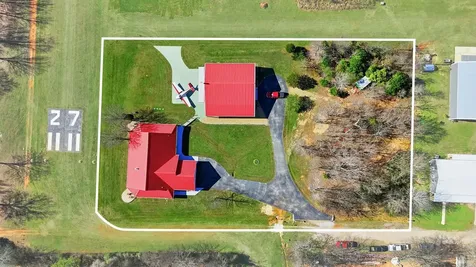 11592 Tailslide Drive Berryville TX 75763