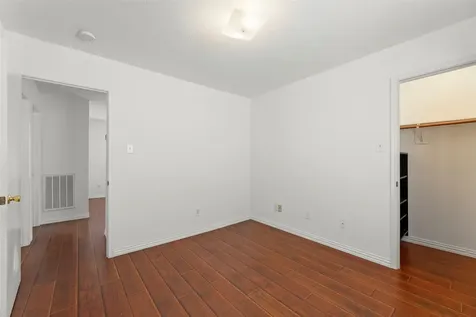 8252 Golf Green Circle Houston TX 77036
