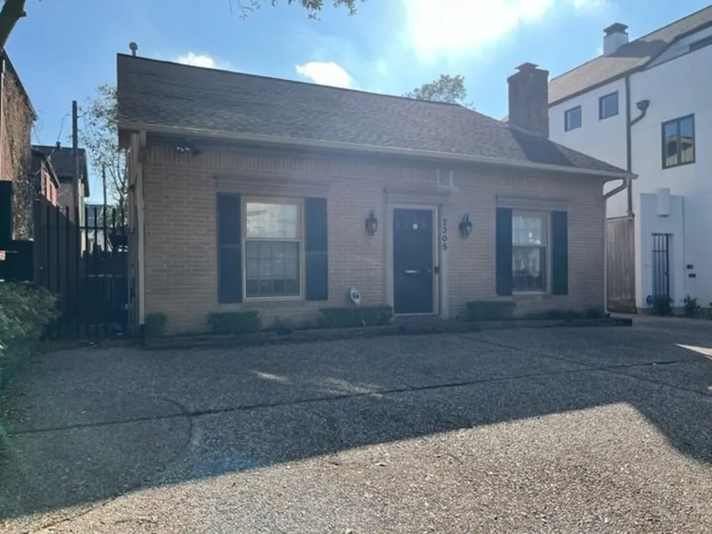 2305 Albans Road Houston TX 77005