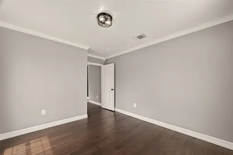 2120 Fulton Street Houston TX 77009