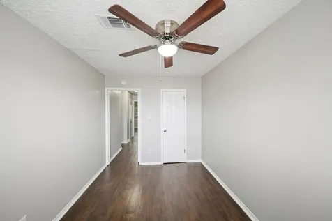 13464 Castilian Drive 2 Houston TX 77015