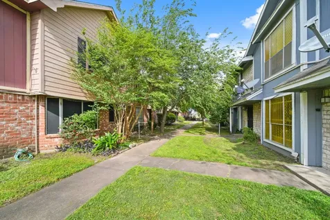13464 Castilian Drive 2 Houston TX 77015