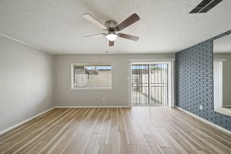 13464 Castilian Drive 2 Houston TX 77015