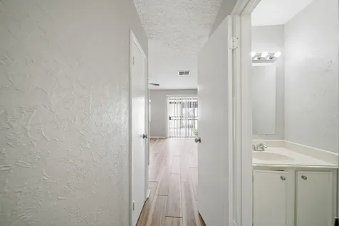 13464 Castilian Drive 2 Houston TX 77015