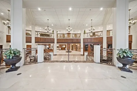 3525 Sage Road 404 Houston TX 77056