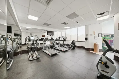 3525 Sage Road 404 Houston TX 77056