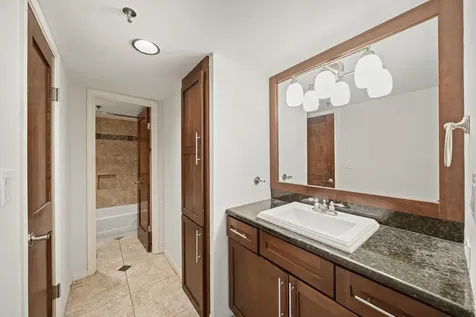 3525 Sage Road 404 Houston TX 77056
