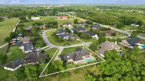 3391 Clearwood Circle Alvin TX 77511