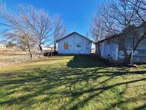 503 N Electra Street Electra TX 76360
