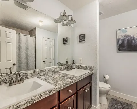 2113 W Gulf Street Baytown TX 77520