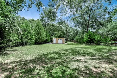 28030 Highway 6 Hempstead TX 77445
