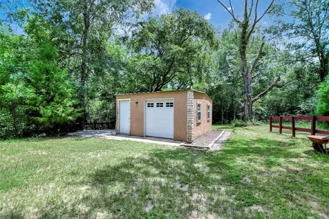 28030 Highway 6 Hempstead TX 77445