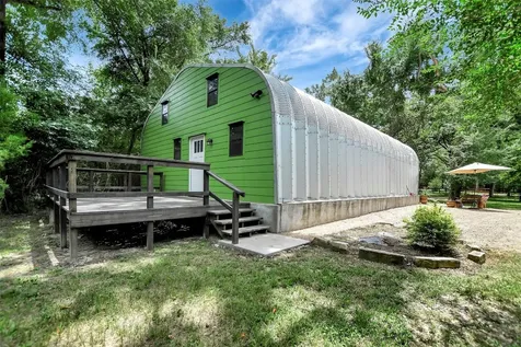 28030 Highway 6 Hempstead TX 77445