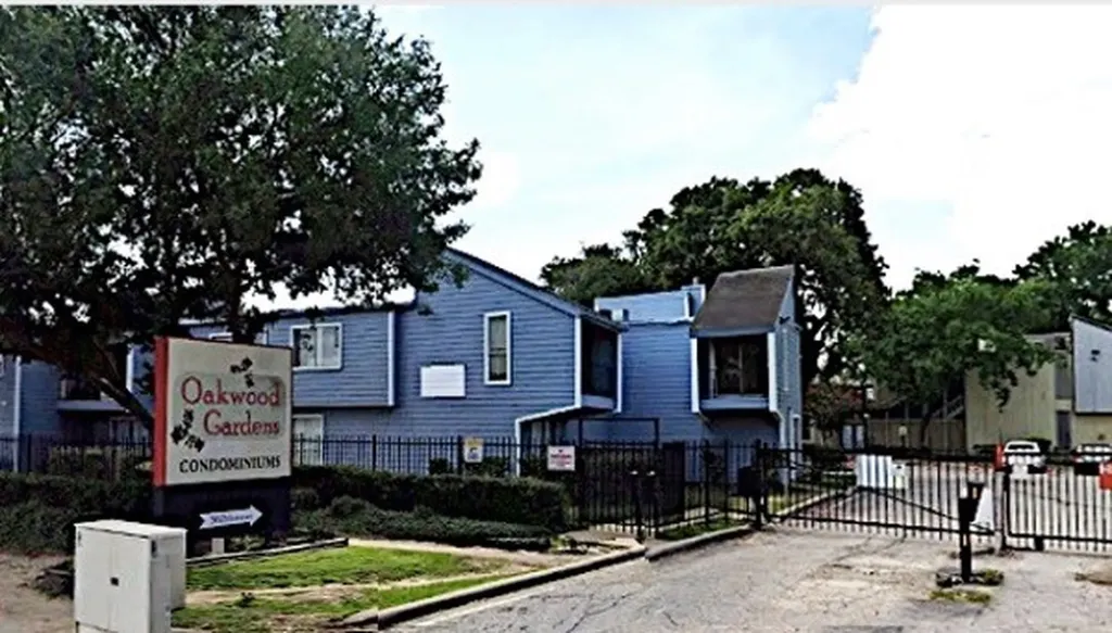 5625 Antoine Drive 313 Houston TX 77091
