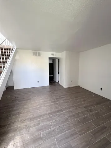 5625 Antoine Drive 313 Houston TX 77091