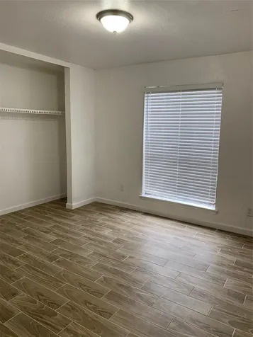 5625 Antoine Drive 313 Houston TX 77091