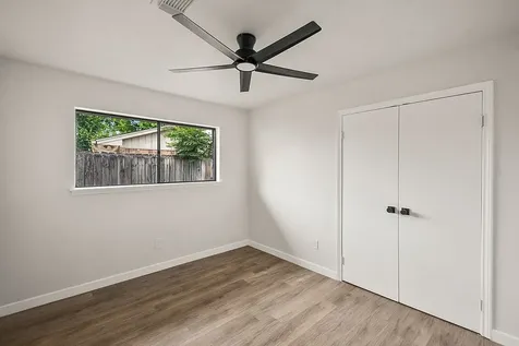 5514 Chantilly Lane Houston TX 77092