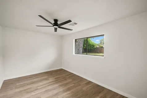 5514 Chantilly Lane Houston TX 77092