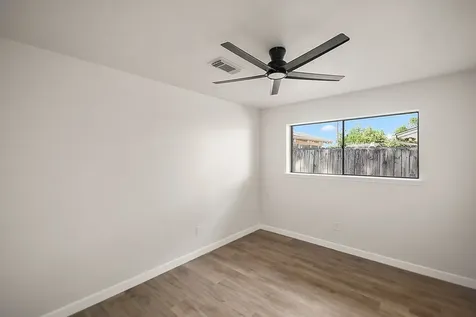 5514 Chantilly Lane Houston TX 77092