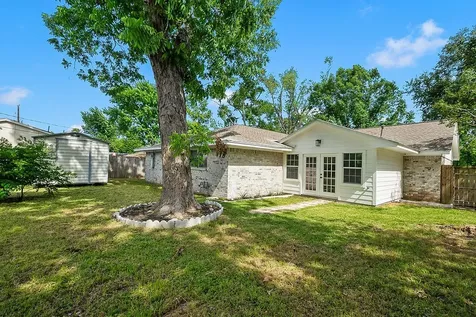 5514 Chantilly Lane Houston TX 77092