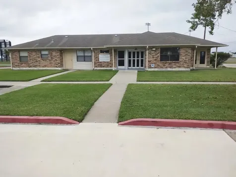 1207 Miracle Drive Edna TX 77957