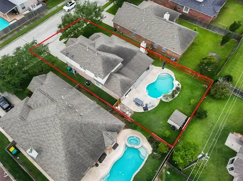 949 Autumn Brook Street Seabrook TX 77586