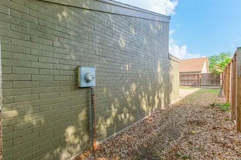 10727 Villa Lea Lane Houston TX 77071